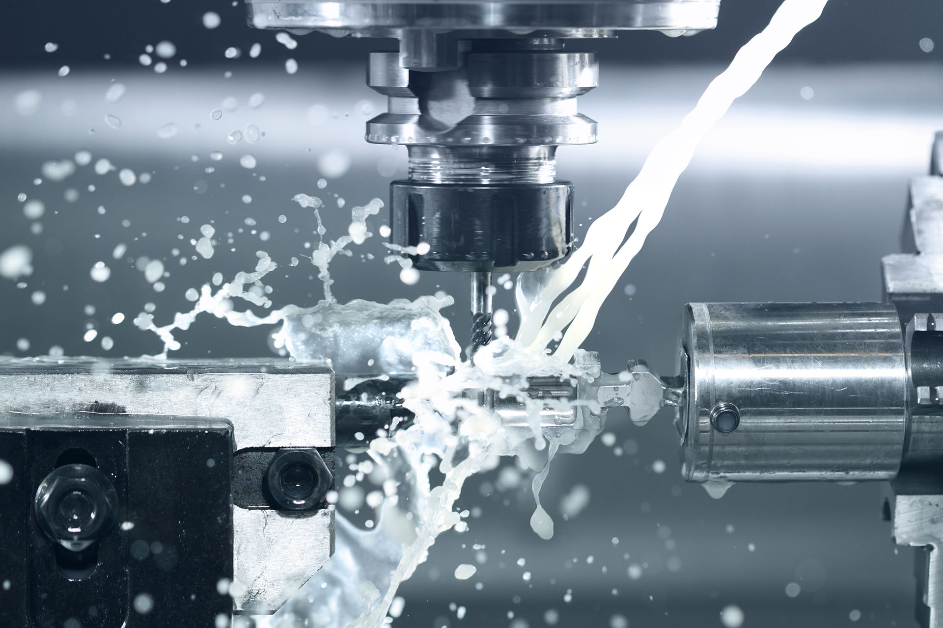 What is cnc machining?